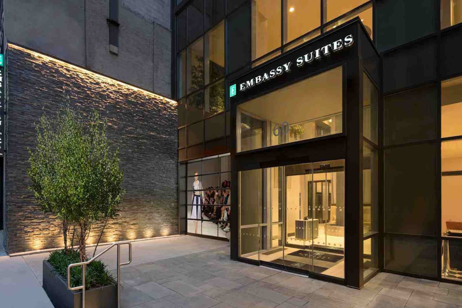 embassy suites by hilton new york manhattan times square
