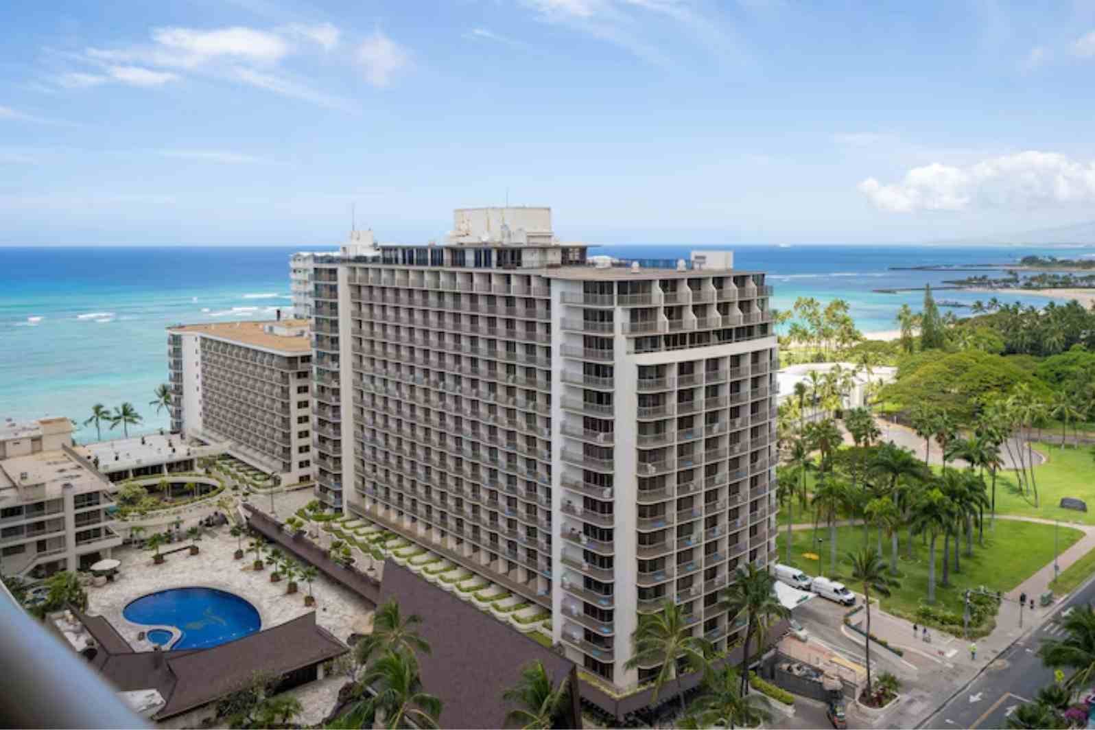 embassy suites by hilton waikiki beach walk