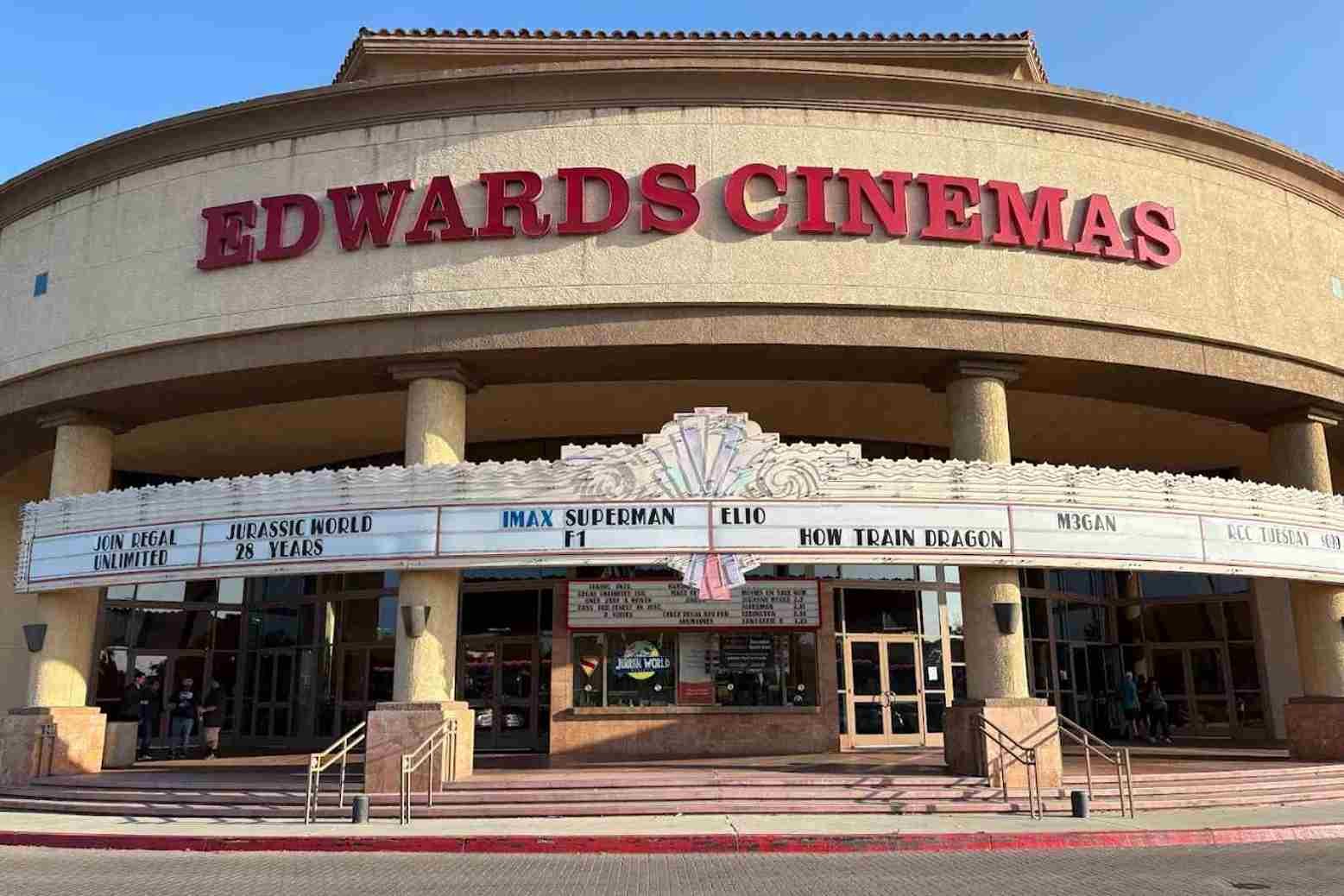 regal edwards camarillo palace & imax