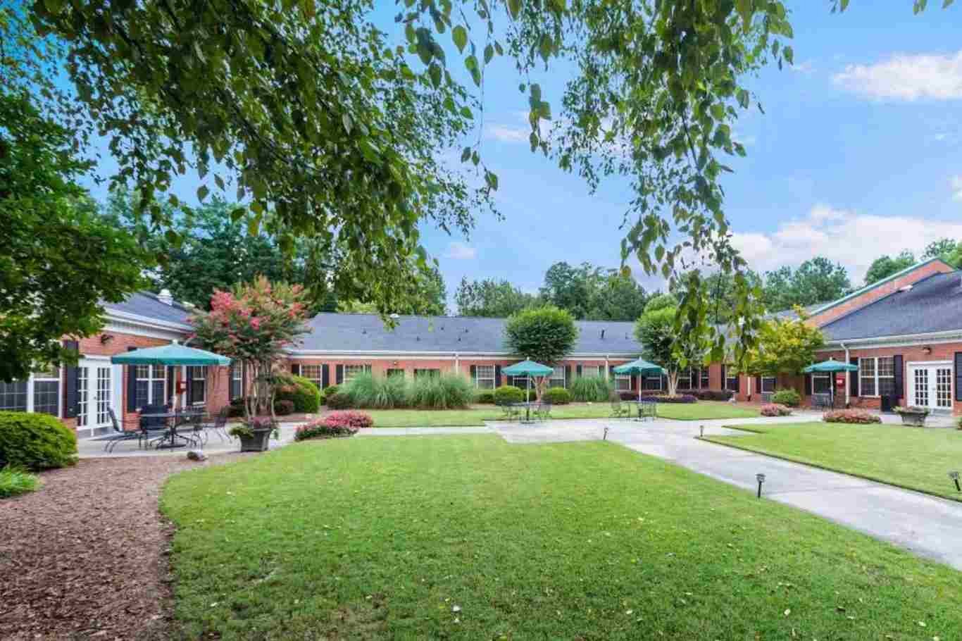 sandy springs center for nursing and healing