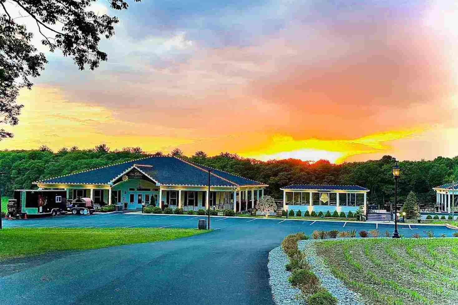 blue ridge estate vineyard & winery