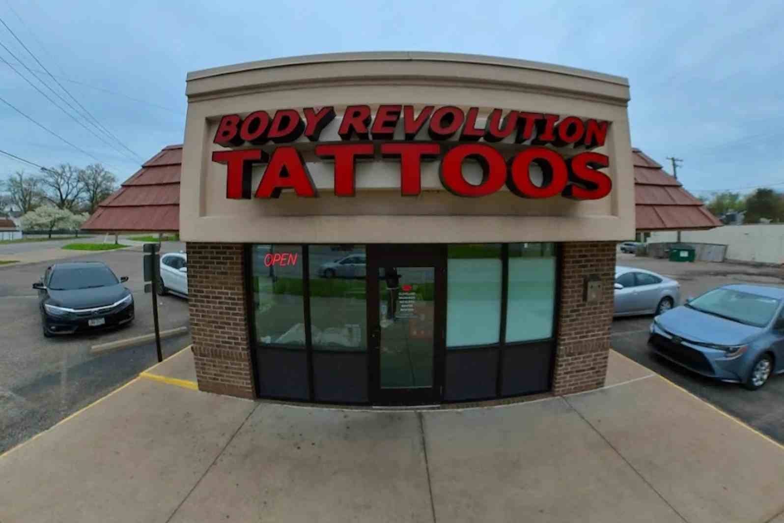 body revolution tattoos & body piercings