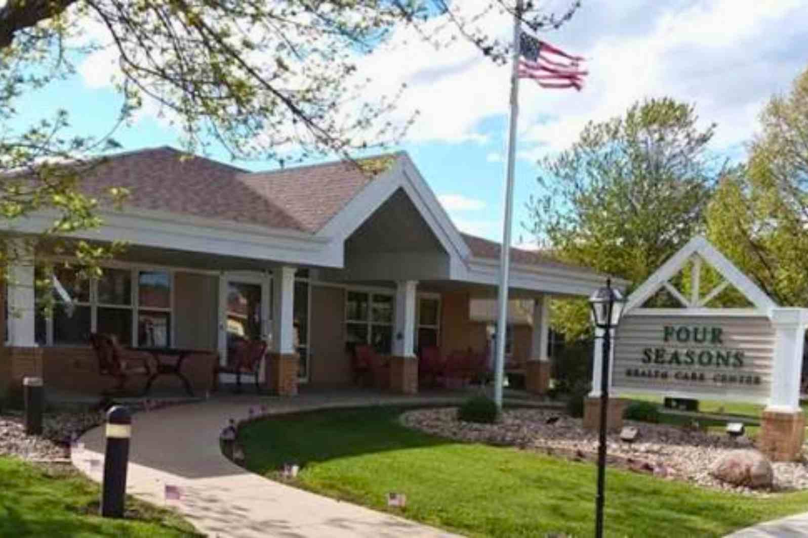 four seasons healthcare & wellness center